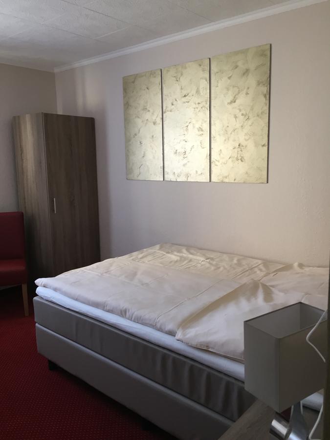 Hotel Neptun Шилиг Екстериор снимка